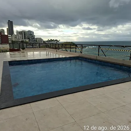 Flat Vista Mar Frente ou Lateral na Barra em Salvador-2